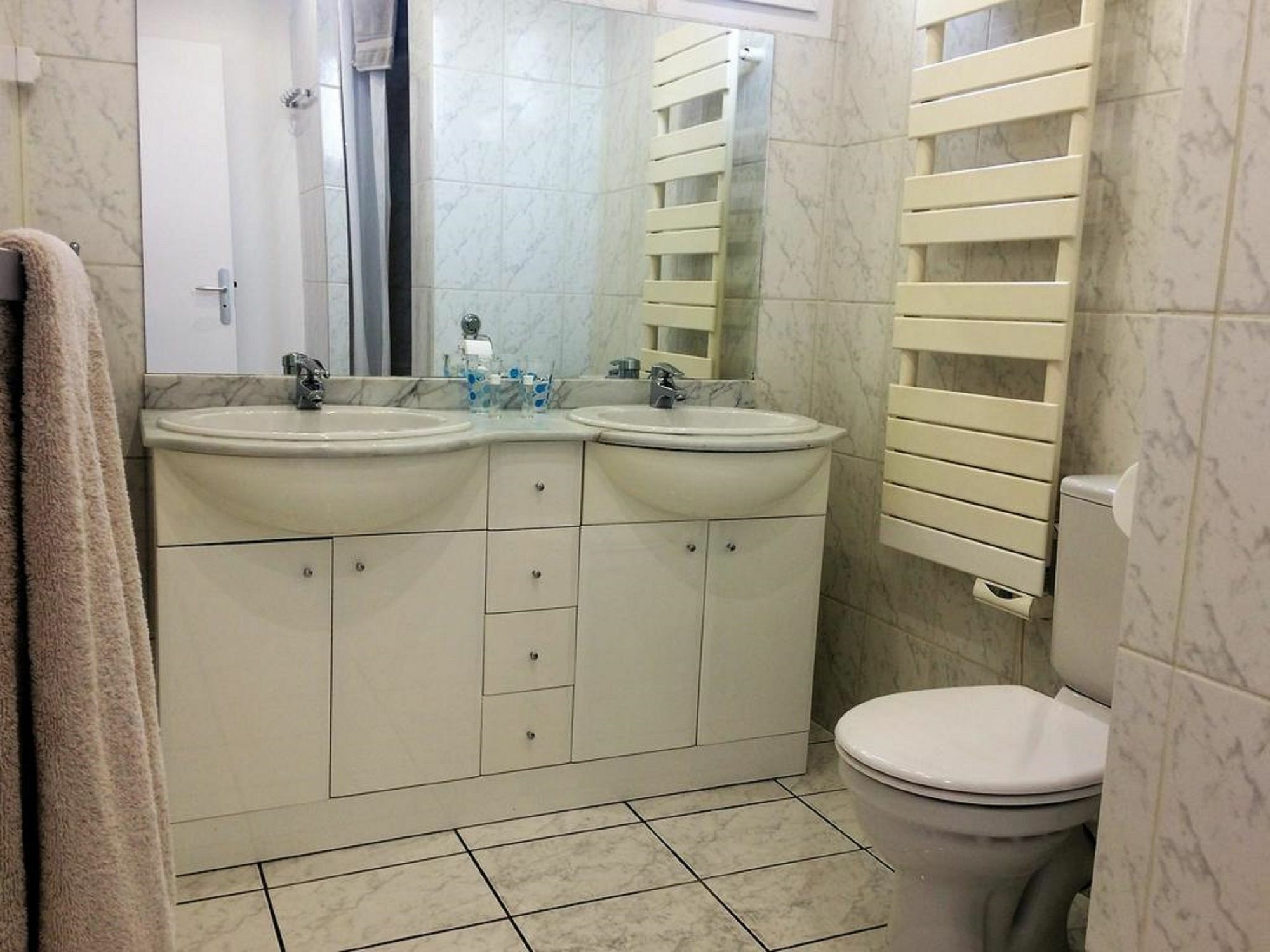 Residence Service Appart Hotel Clamart Bagian luar foto